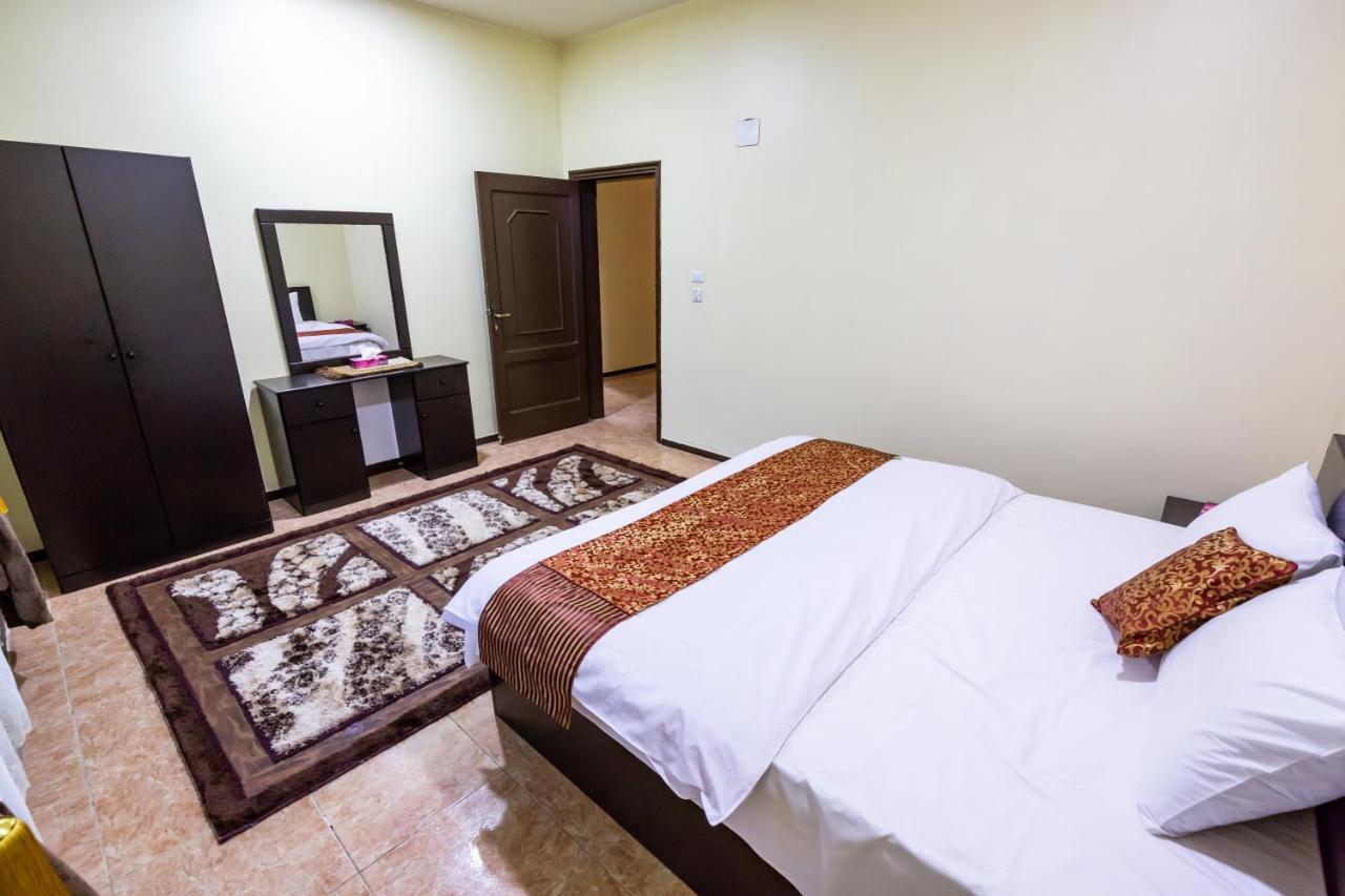 Al Eairy Furnished Apartments- Jeddah 1 Luaran gambar