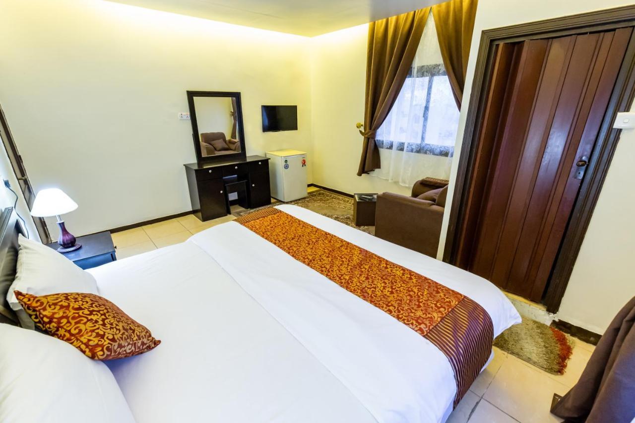 Al Eairy Furnished Apartments- Jeddah 1 Luaran gambar